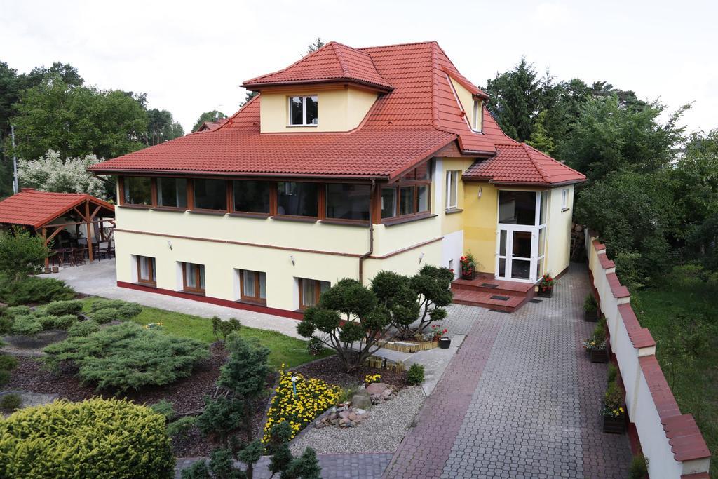 Willa Maksymilian Bed And Breakfast Bydgoszcz Exterior foto