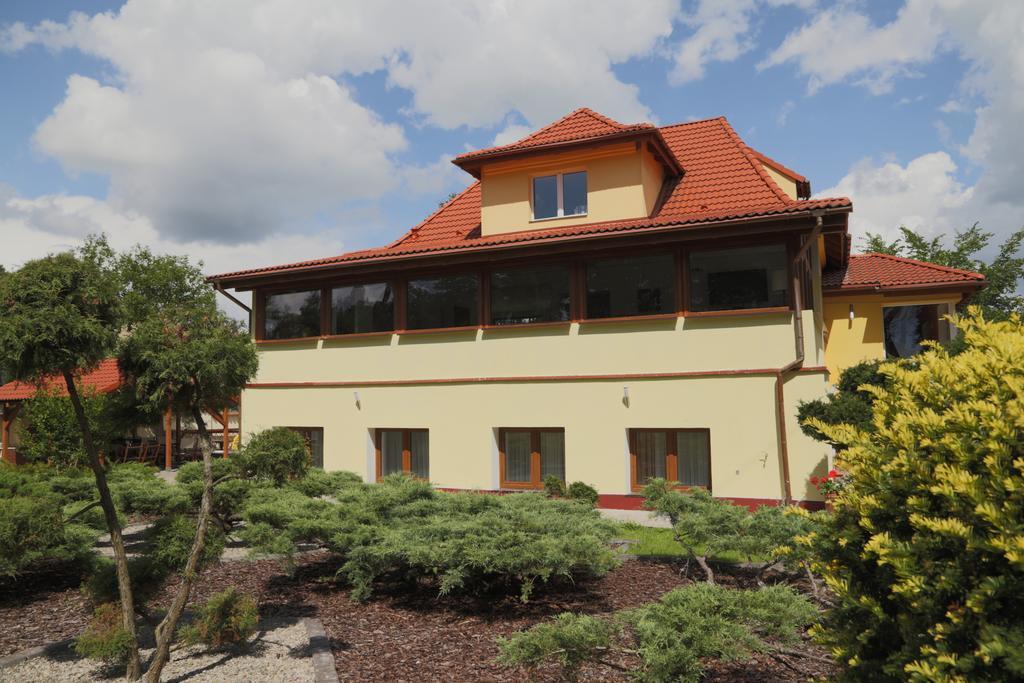 Willa Maksymilian Bed And Breakfast Bydgoszcz Exterior foto